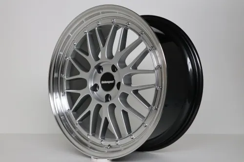 IB Le Mans ® Satz 8,5x18Zoll LK 5x112 Silber mit Edelstahlschrauben