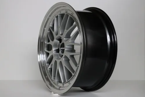 IB Le Mans ® Satz 8,5 x 20 LK 5x112 Silber mit Edelstahlschrauben
