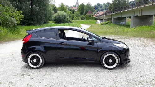 Lenso BSX 7,5x17Zoll ET35 4x108 Schwarz mit Tüvgutachten