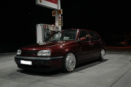 BSX Klassik Lip Satz 7x17Zoll ET35 LK 4x100 mit Tüv Silber