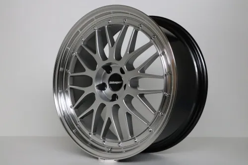 IB Le Mans ® Satz 8,5+10 x 20 LK 5x120 Silber mit Edelstahlschrauben