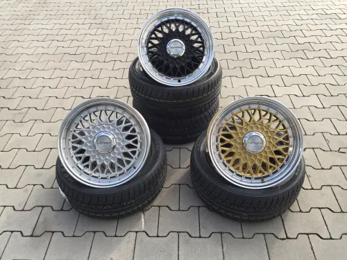 Lenso BSX 7,5x16Zoll ET25 4x100 Schwarz mit Tüvgutachten